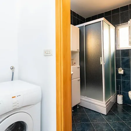 Mare Apartment *